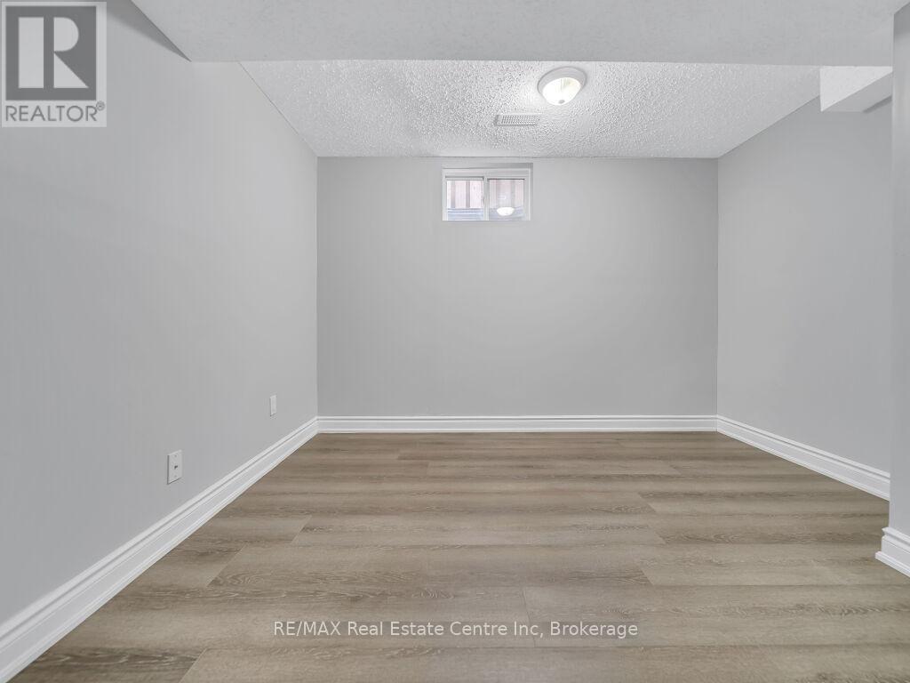 9 Ryde Road, Guelph, Ontario N1K 1V8 - Photo 40 - X12352668