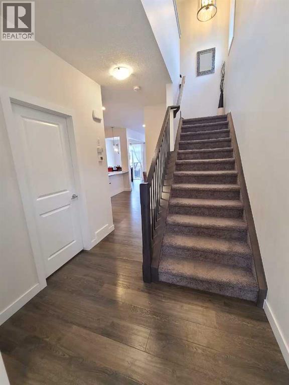 337 Bayview Way Sw, Airdrie, Alberta  T4B 4H4 - Photo 2 - A2245665
