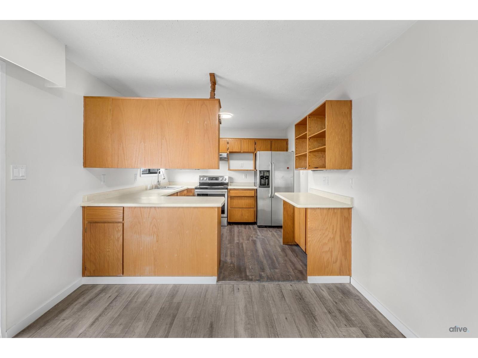 7710 Juniper Street, Mission, British Columbia  V2V 6G1 - Photo 10 - R3038203