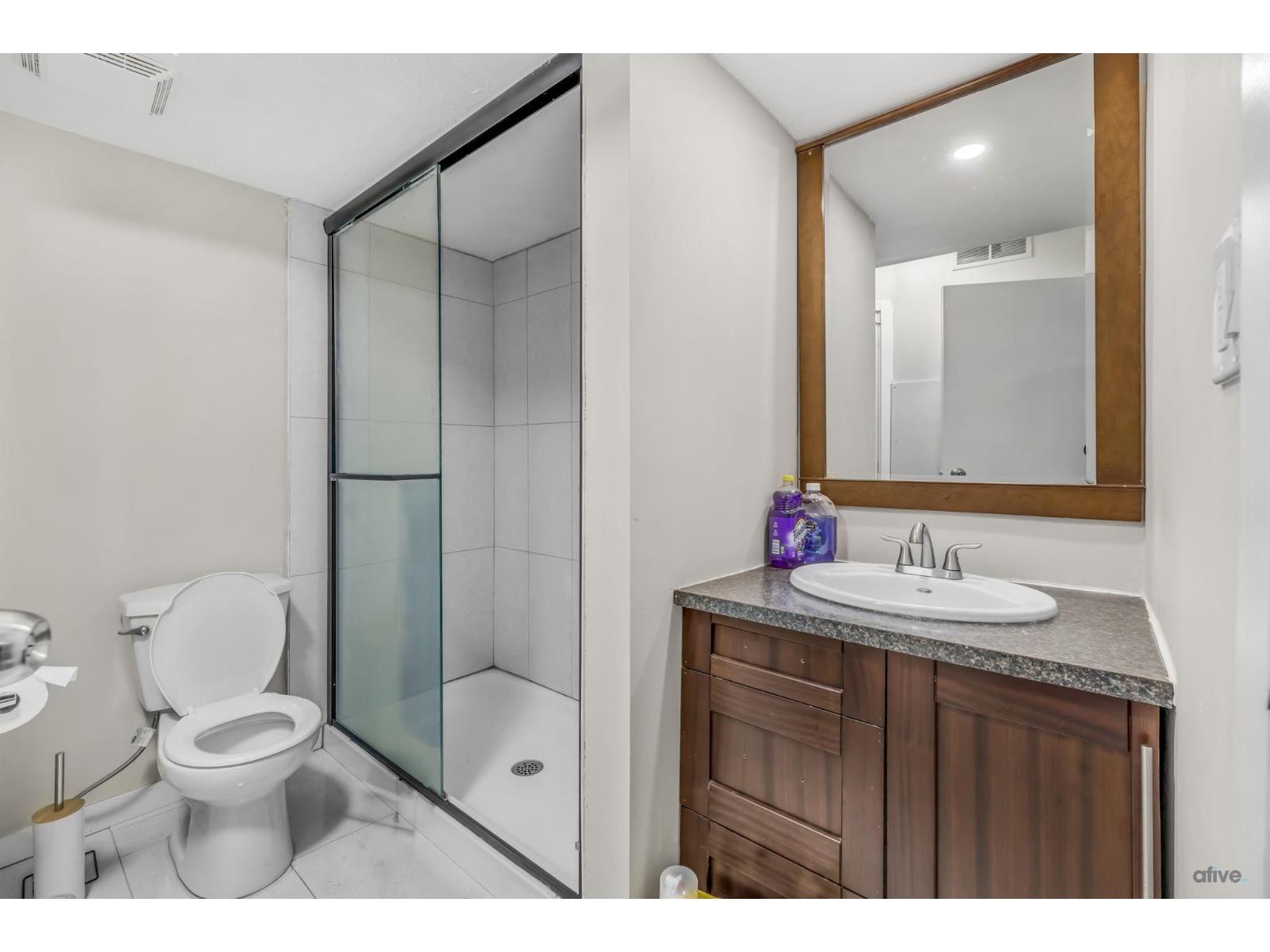 7710 Juniper Street, Mission, British Columbia  V2V 6G1 - Photo 21 - R3038203