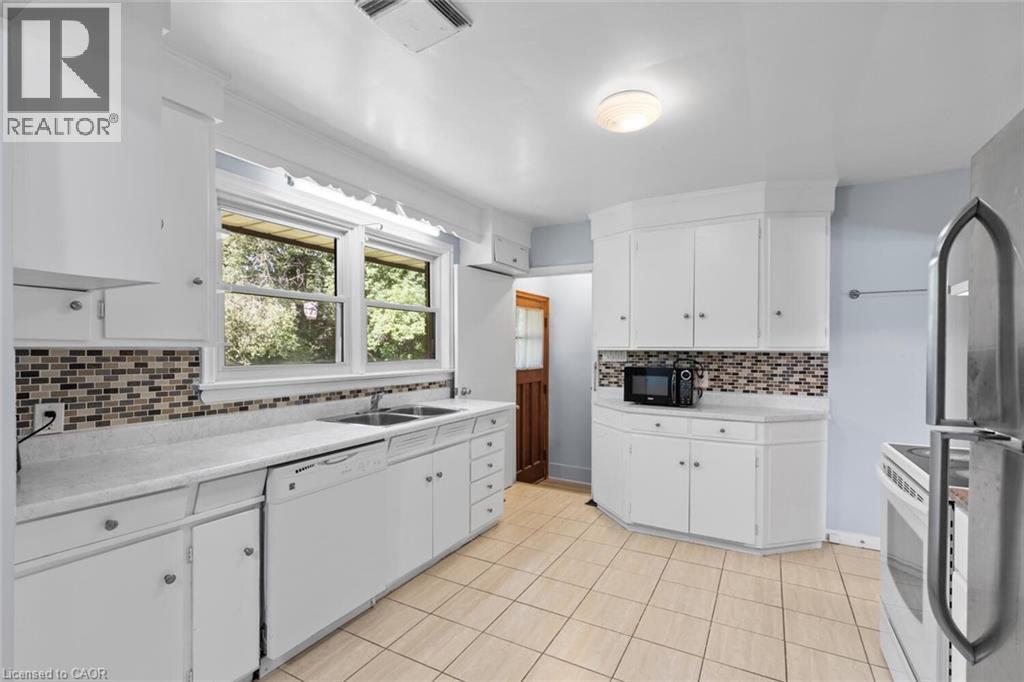 Photo 11 of 37 for 291 Neville Drive