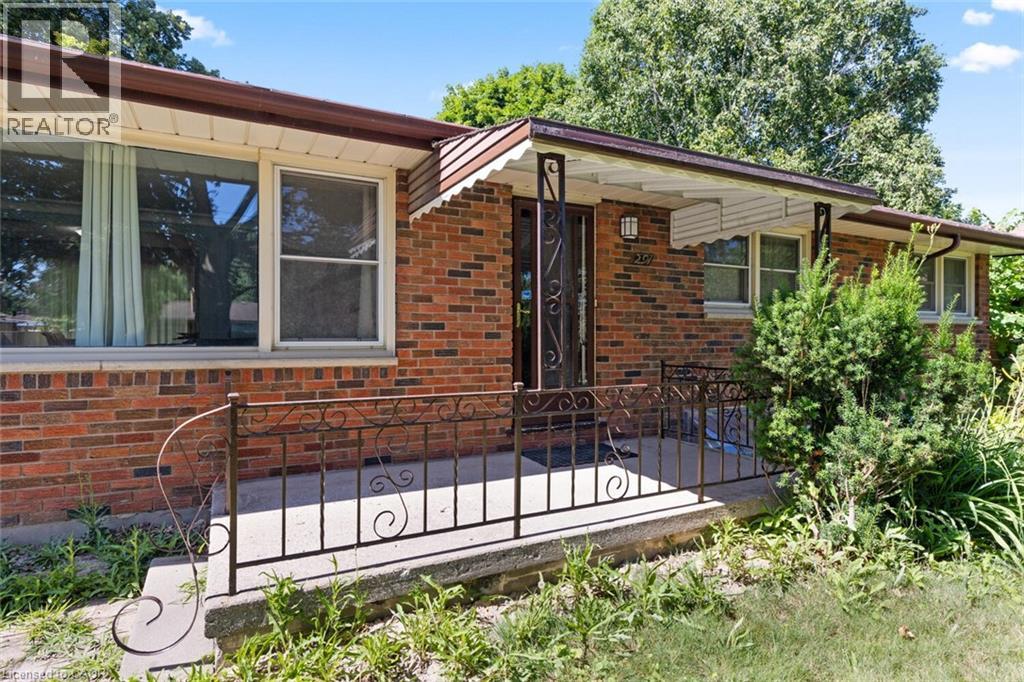 Photo 4 of 37 for 291 Neville Drive