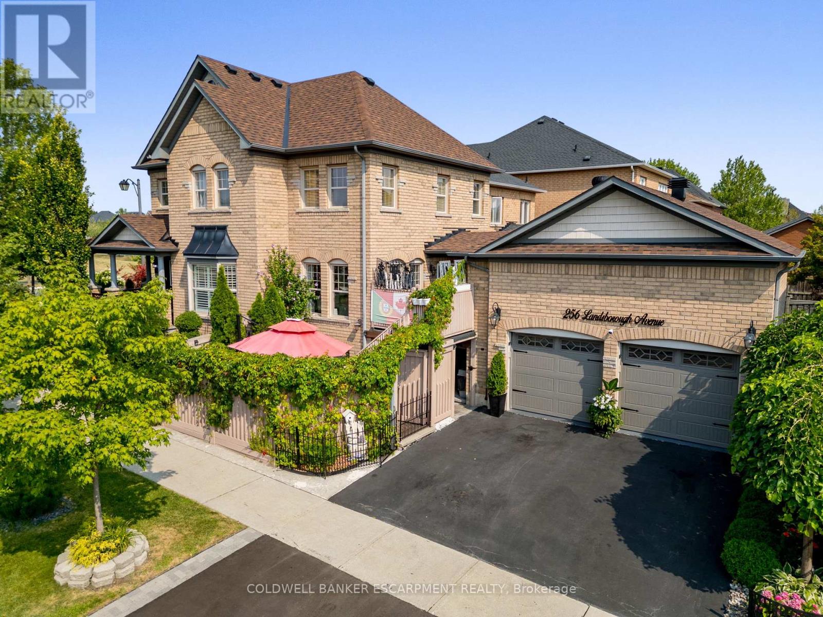 Property at 256 LANDSBOROUGH AVENUE image 1