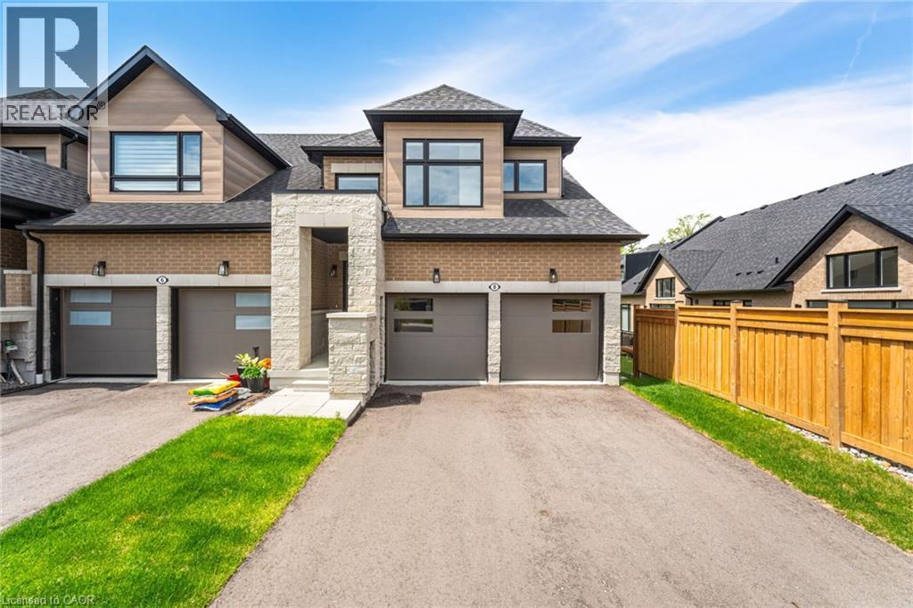 8 LOIS TORRANCE Trail, Uxbridge, Ontario