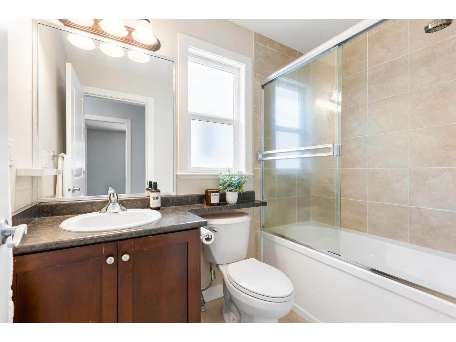 19409 67a Avenue, Surrey, British Columbia  V4N 5T4 - Photo 25 - R3038121