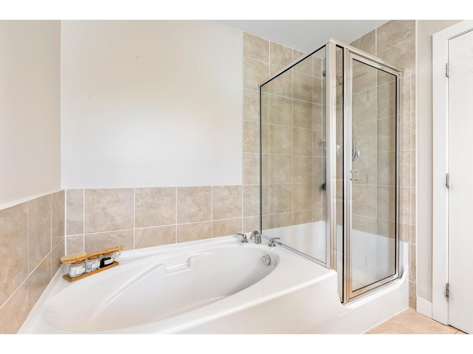 19409 67a Avenue, Surrey, British Columbia  V4N 5T4 - Photo 29 - R3038121