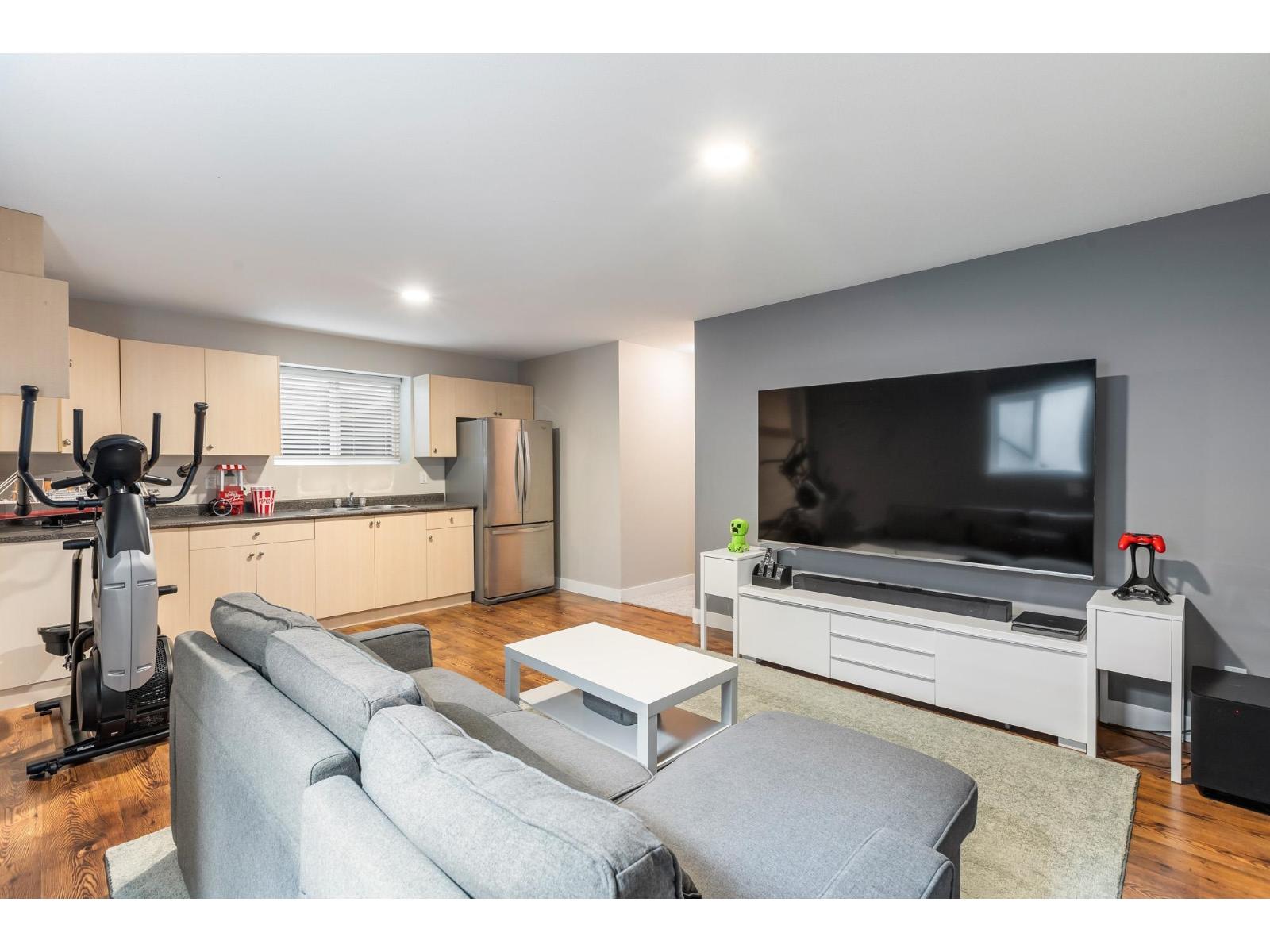 19409 67a Avenue, Surrey, British Columbia  V4N 5T4 - Photo 7 - R3038121