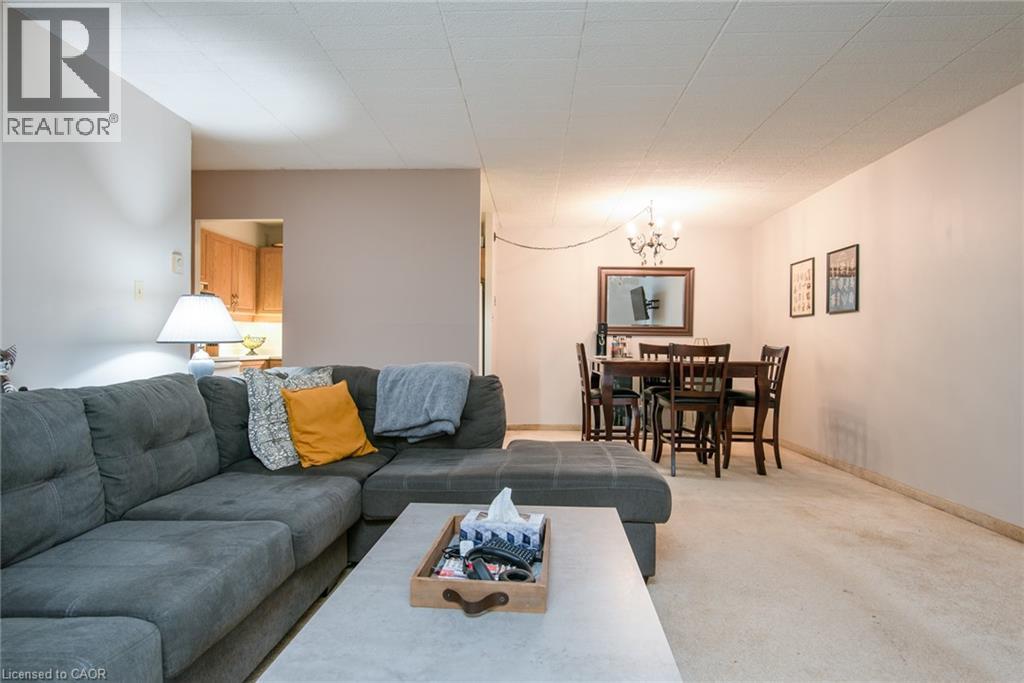 71 Vanier Drive Unit# 104, Kitchener, Ontario  N2C 1J4 - Photo 12 - 40754044