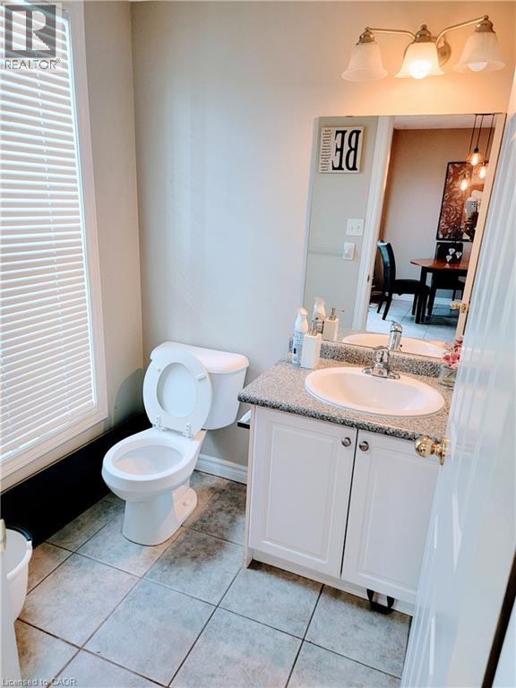 600 Sarnia Road Unit# 18, London, Ontario  N6G 5N4 - Photo 12 - 40754089