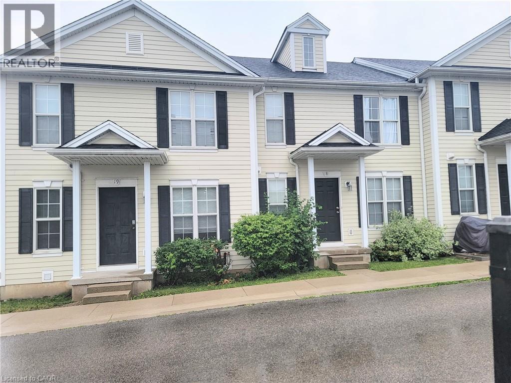 Photo 2 of 14 for 600 Sarnia Road Unit# 18