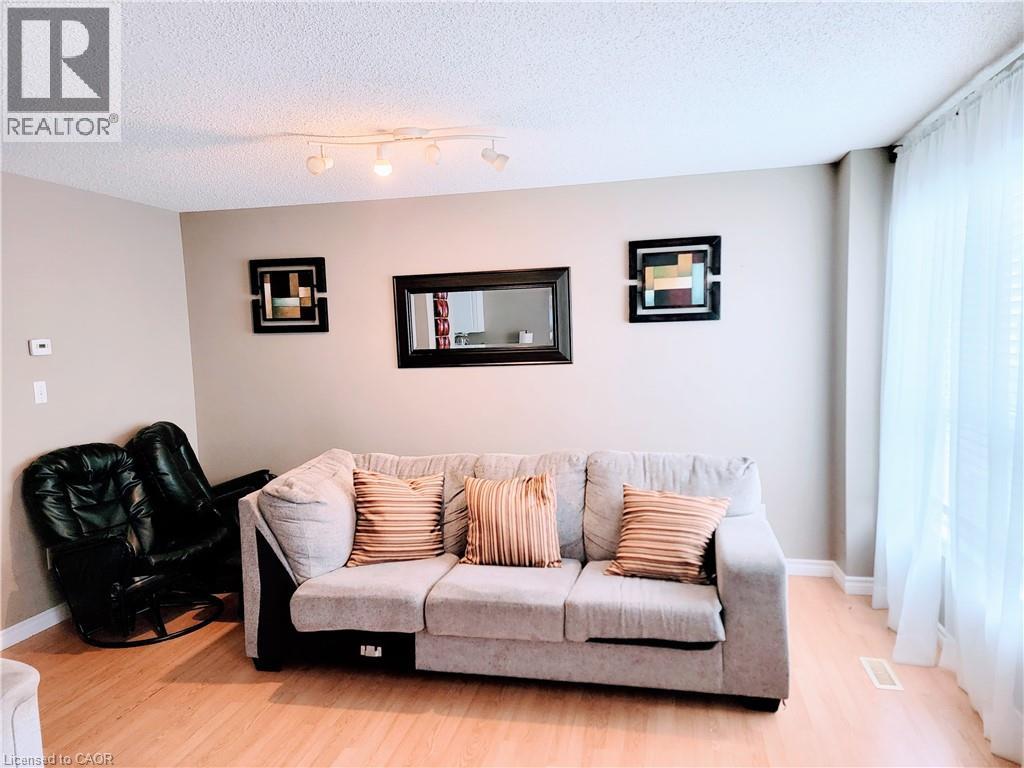 600 Sarnia Road Unit# 18, London, Ontario  N6G 5N4 - Photo 9 - 40754089
