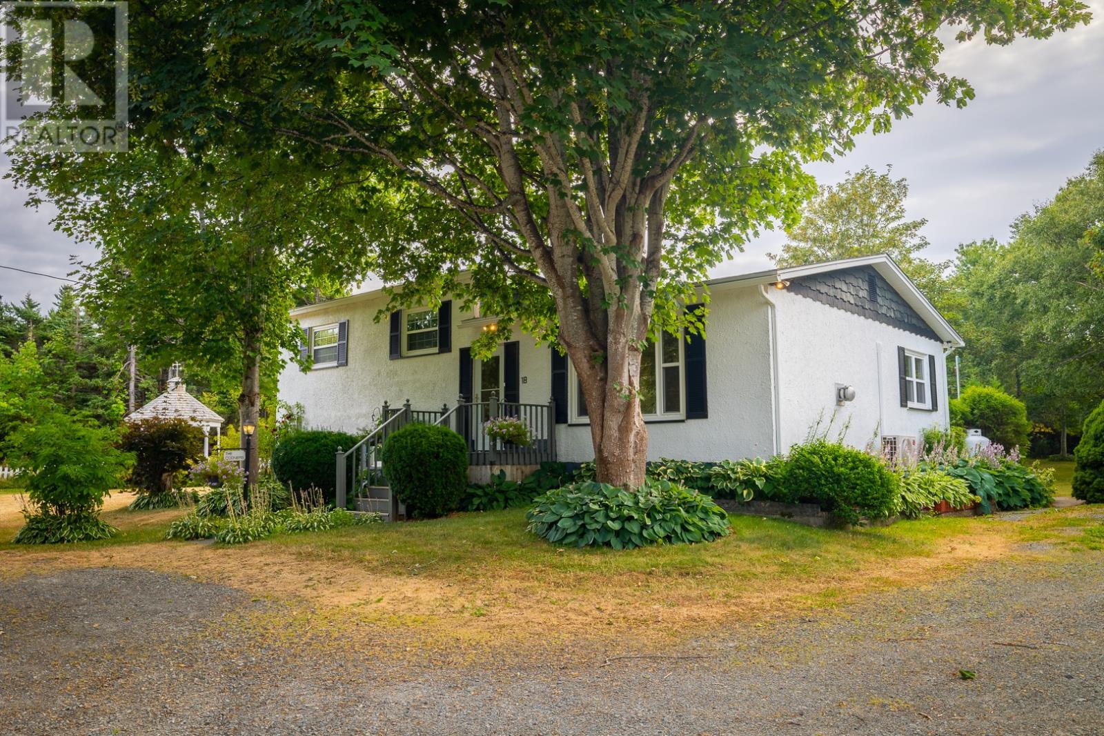 18 Bridge Road, Torbay, Newfoundland & Labrador