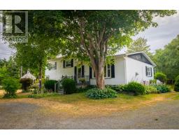 18 Bridge Road, Torbay, Newfoundland & Labrador