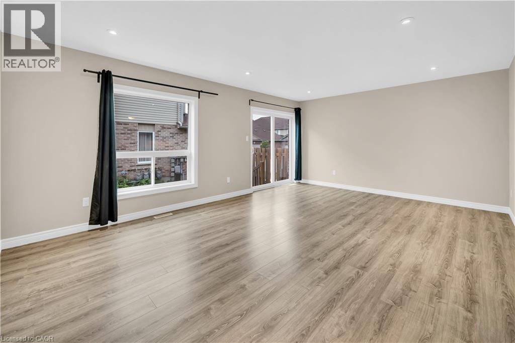 Photo 7 of 21 for 1220 Riverbend Road Unit# 95