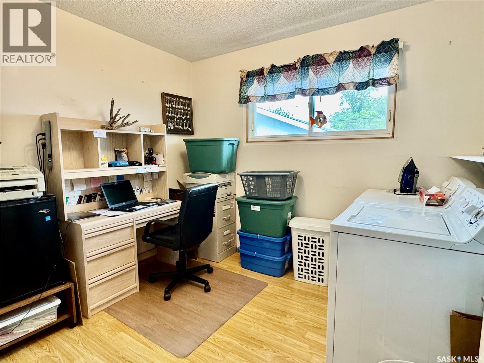 308 Scott Street, Muenster, Saskatchewan  S0K 2Y0 - Photo 11 - SK015955