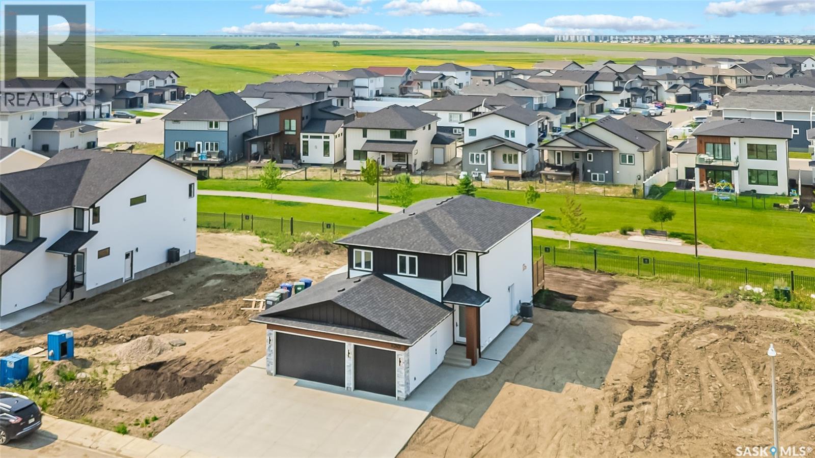 Property at 158 Haverstock CRESCENT image 3
