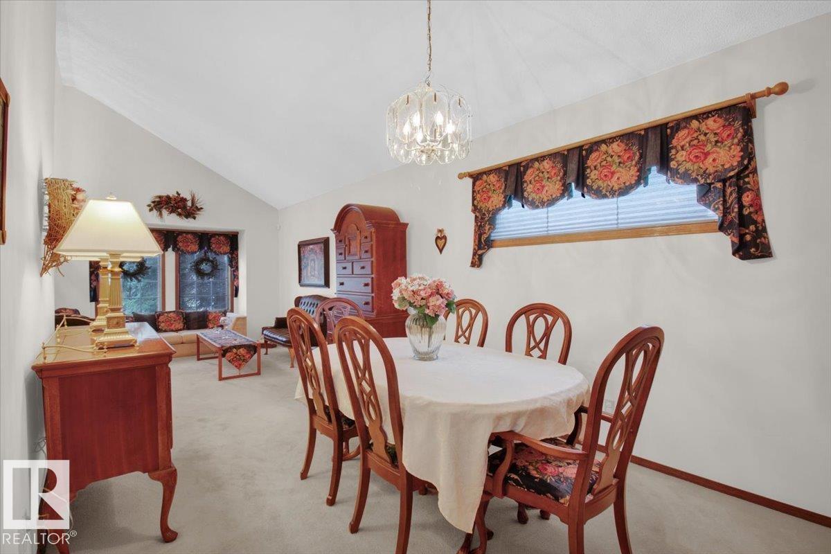 Property at 84 DEANE CR image 3