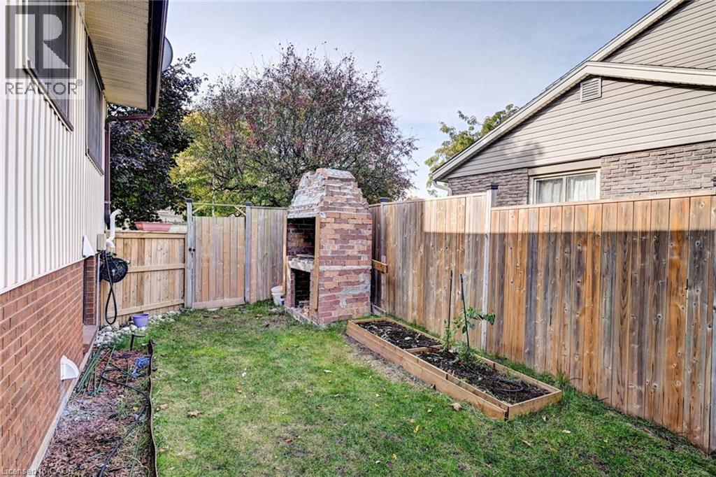 288 Salisbury Avenue, Cambridge, Ontario  N1S 4H4 - Photo 37 - 40755080