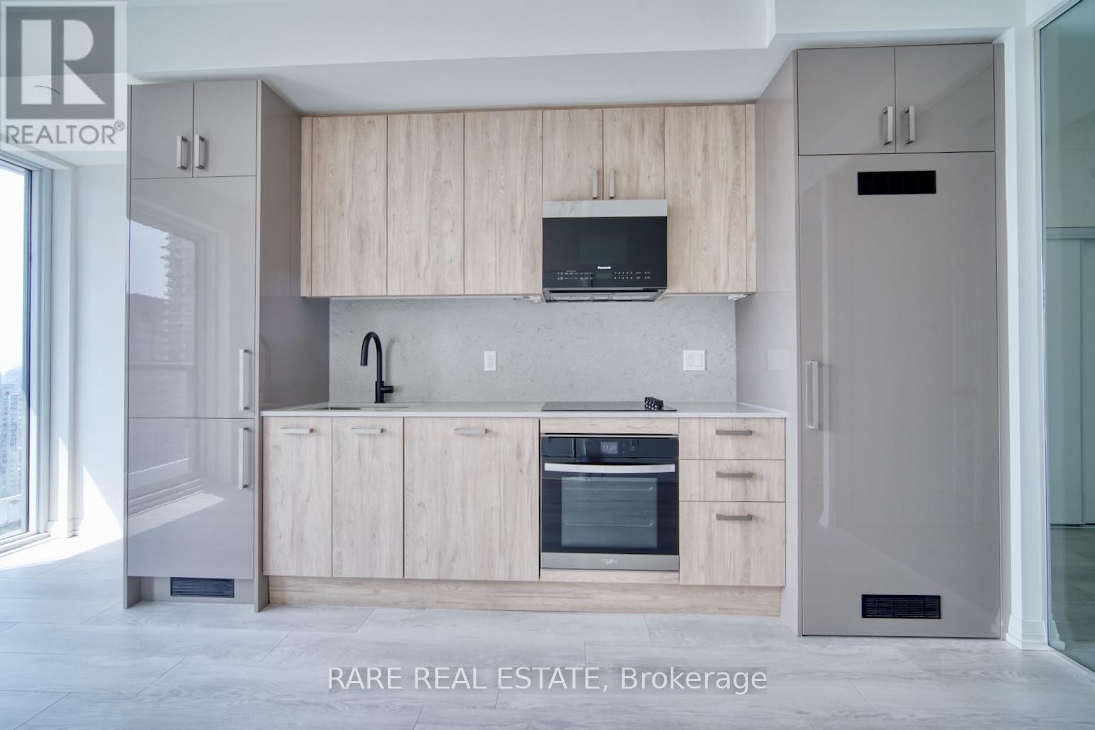 2409 - 280 Dundas Street W, Toronto, Ontario  M5T 0E3 - Photo 2 - C12352693