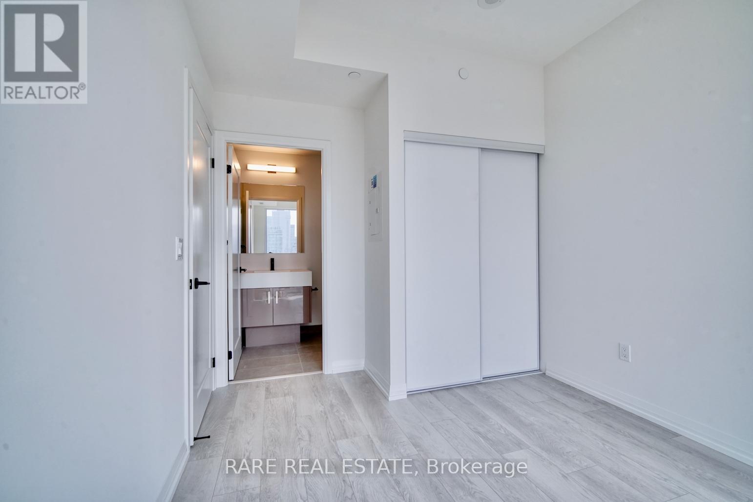 2409 - 280 Dundas Street W, Toronto, Ontario  M5T 0E3 - Photo 5 - C12352693