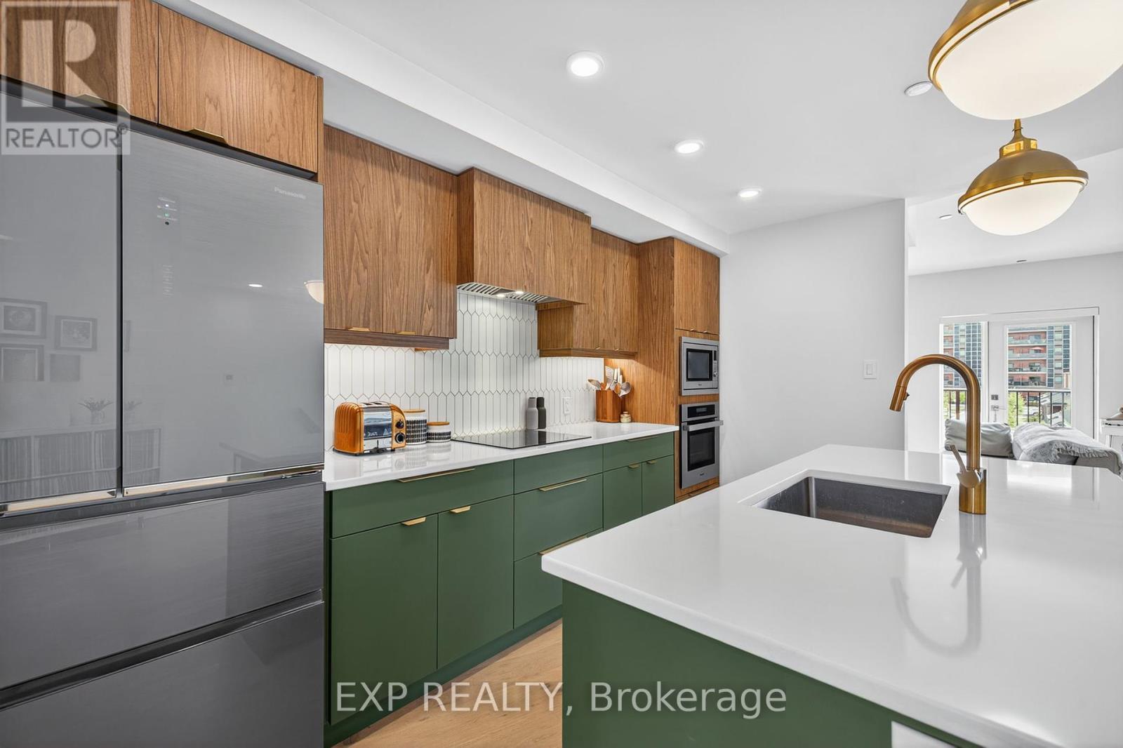 A112 - 2062 Lumen Drive, Middlesex, Ontario  N6A 5B5 - Photo 13 - X12352764