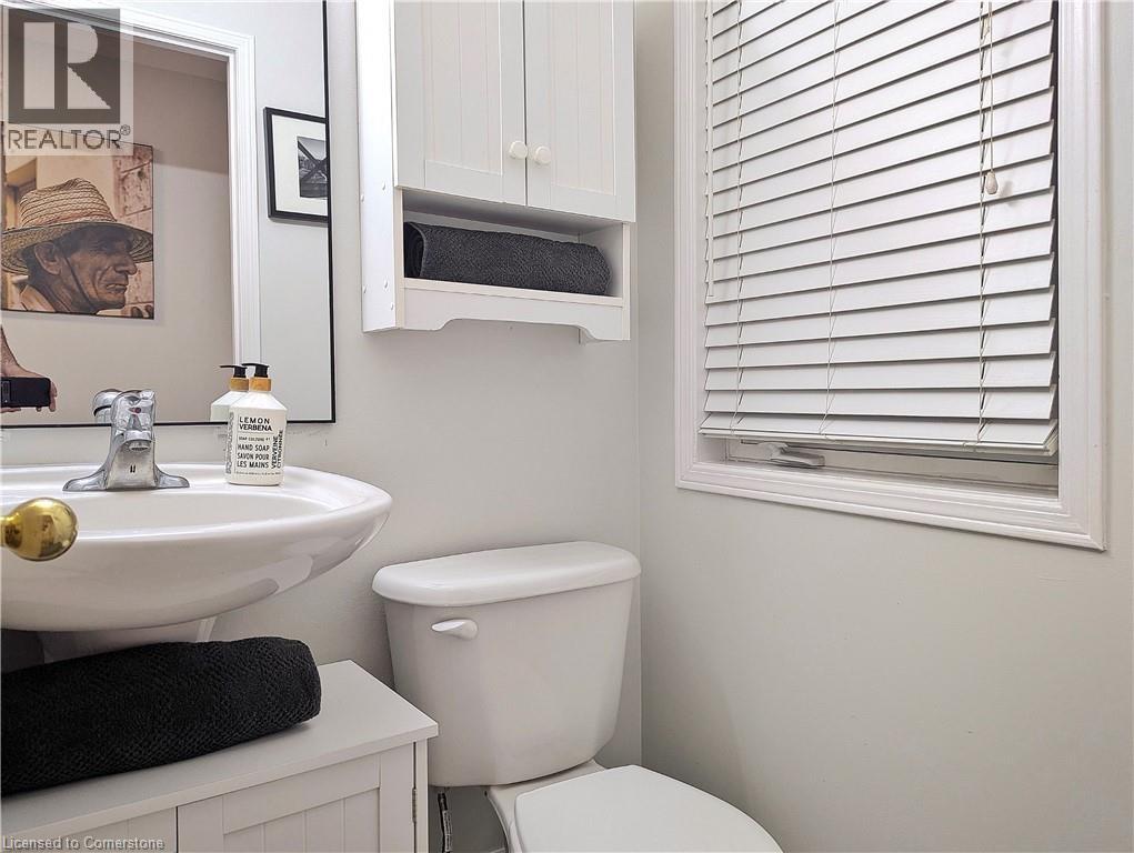 470 Annapolis Court, Waterloo, Ontario  N2K 4E8 - Photo 35 - 40755509