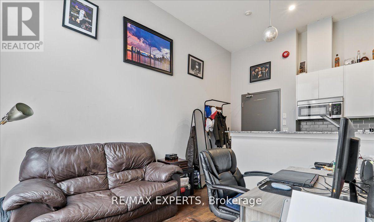101 - 323 Kingston Road, Toronto, Ontario  M4L 1T8 - Photo 6 - E12352671