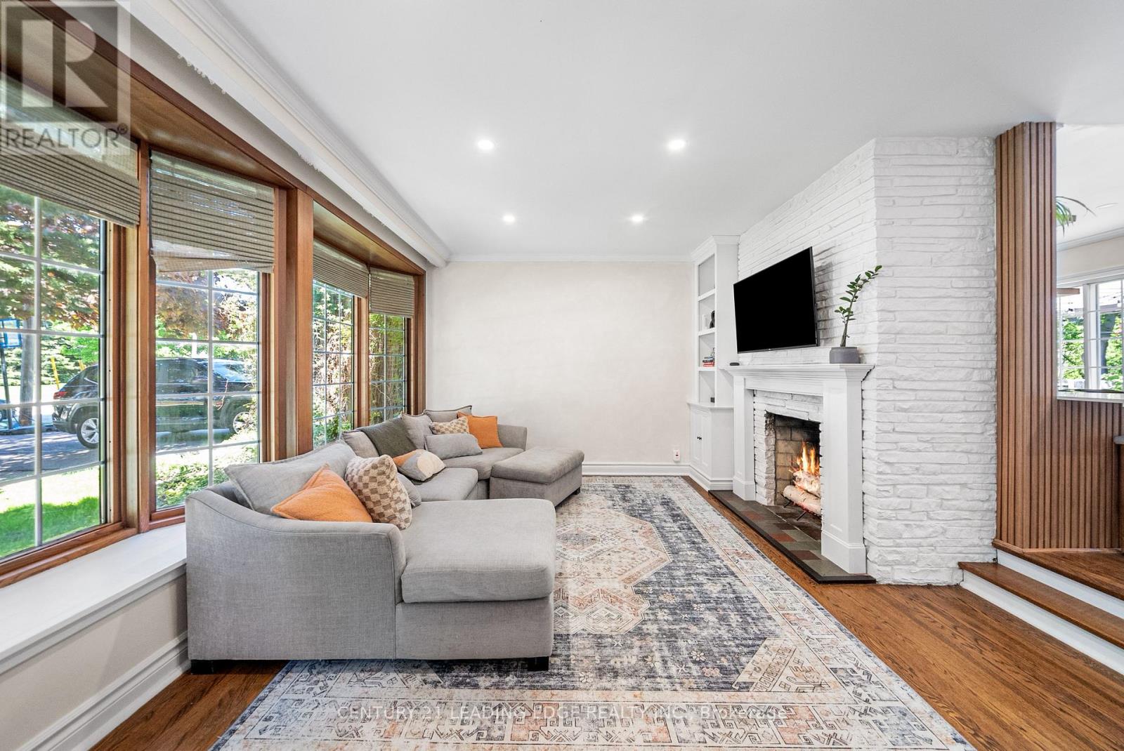 Property at 479 BROWNFIELD GARDENS image 4