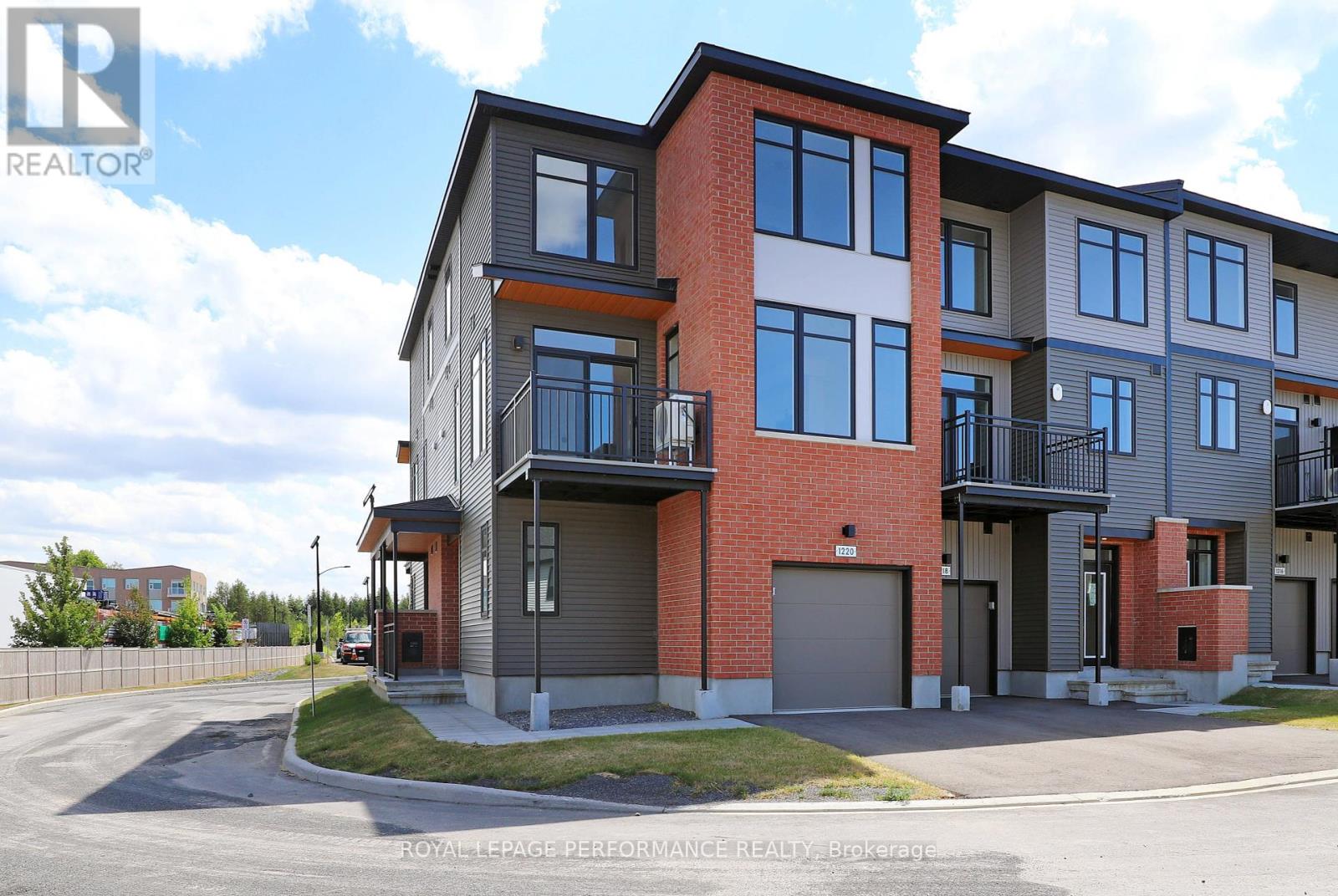 Property at 1220 FLYCATCHER PRIVATE image 1