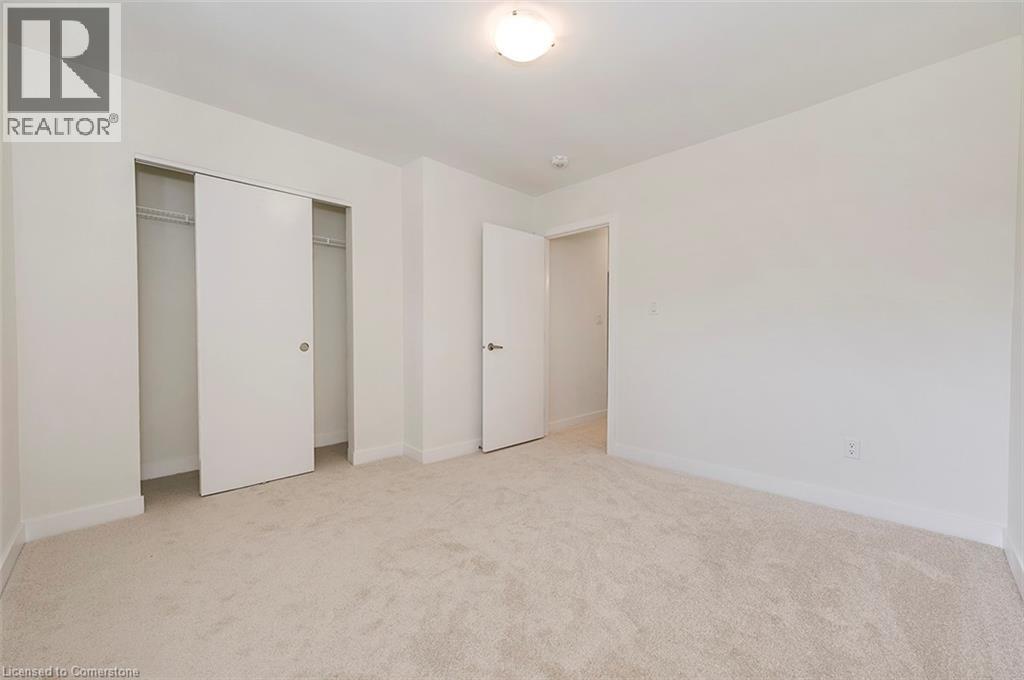 81 Woodman Drive N, Hamilton, Ontario L8H 2M5 - Photo 13 - 40756410