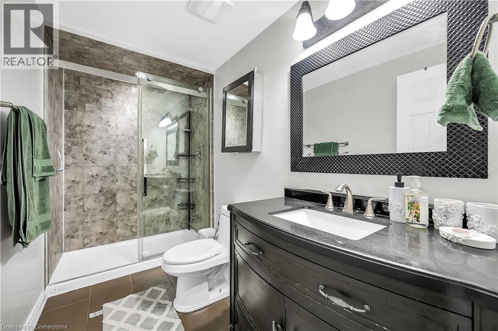 444 Stone Church Road, Hamilton, Ontario  L9B 1R1 - Photo 19 - 40756530