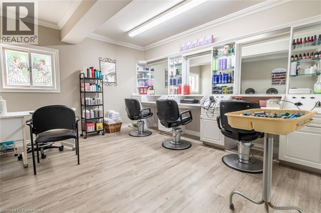 126 Town Line  Road W, St. Catharines, Ontario  L2T 1P8 - Photo 2 - 40757105