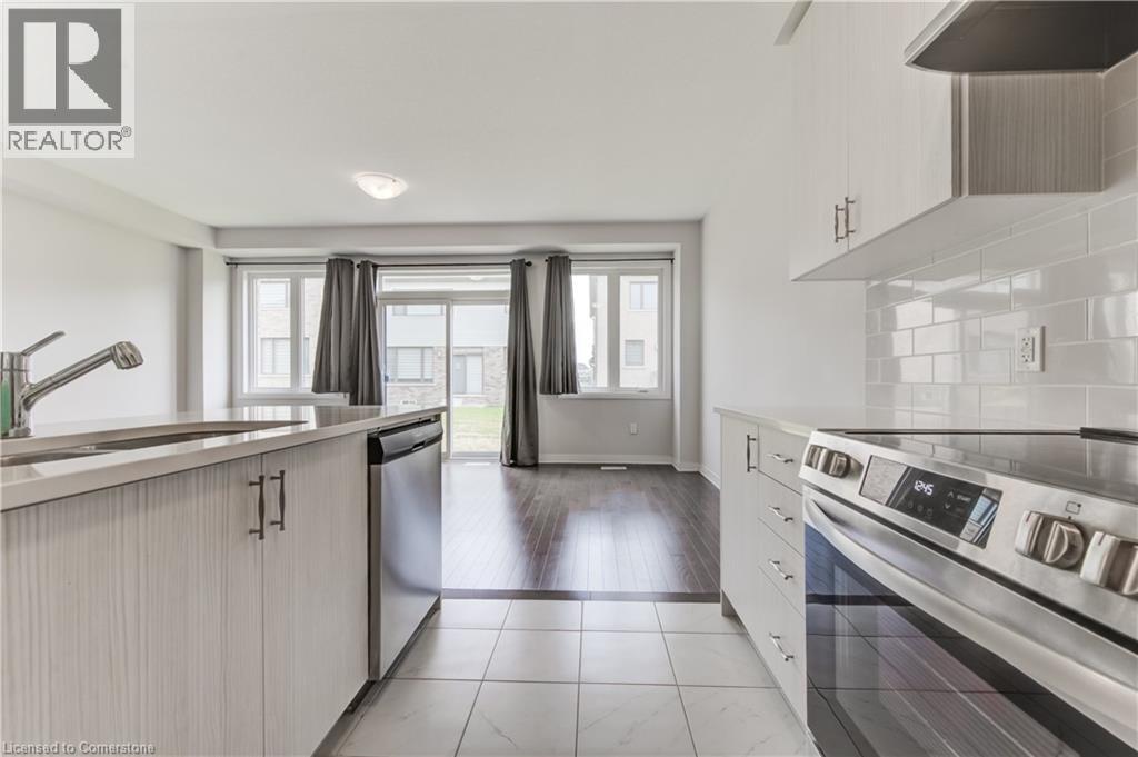 73 Prince Philip Boulevard, Ayr, Ontario  N0B 1E0 - Photo 10 - 40757650