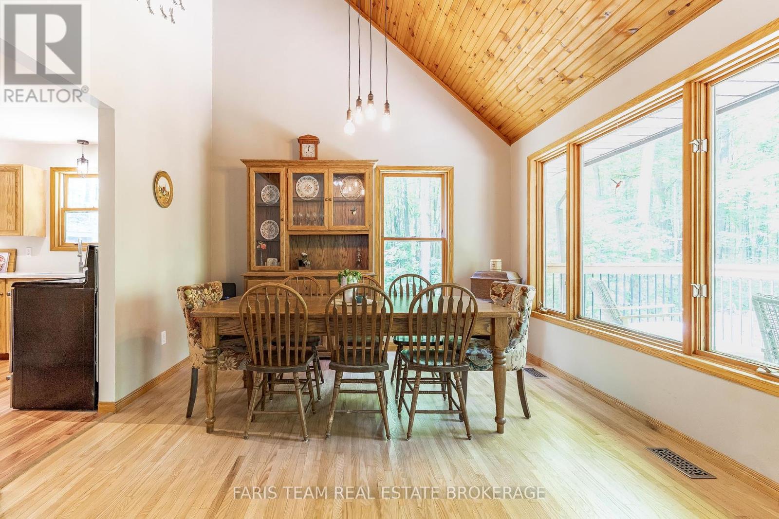 4094 Granny White Side Road, Tay, Ontario  L0K 2A0 - Photo 15 - S12352560