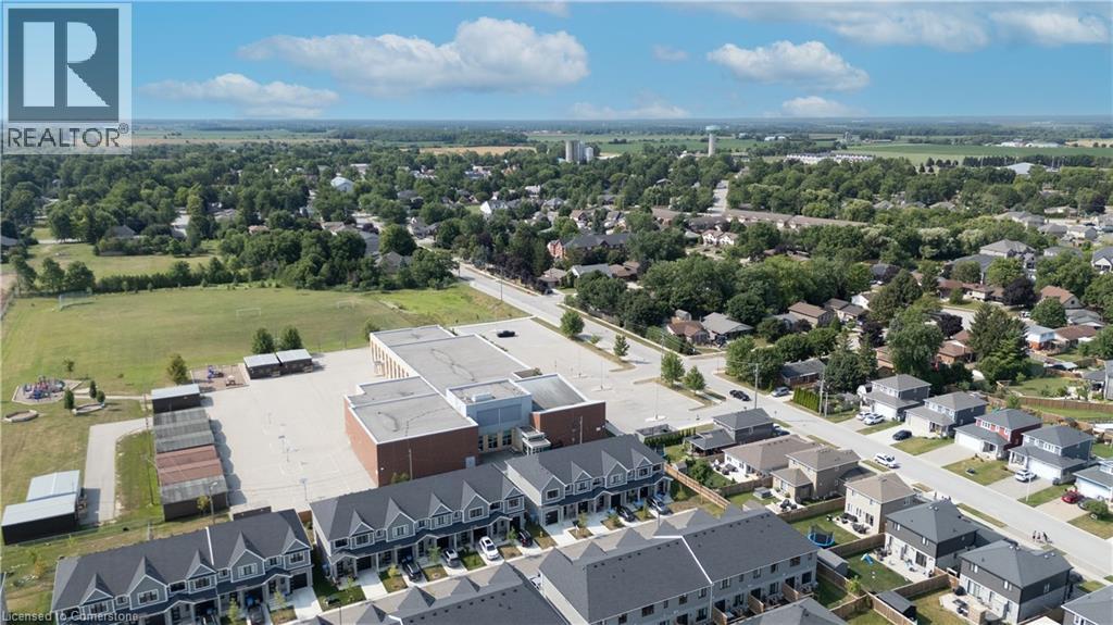 Photo 9 of 41 for 365 Beech Street Street