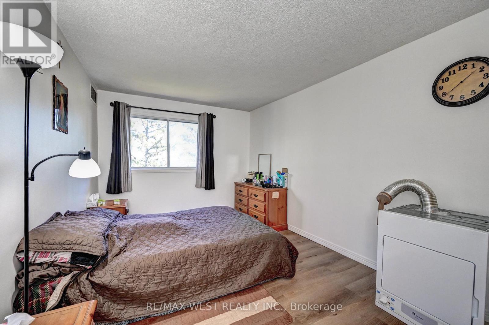 705 - 260 Sheldon Avenue N, Kitchener, Ontario  N2H 6P2 - Photo 20 - X12343832