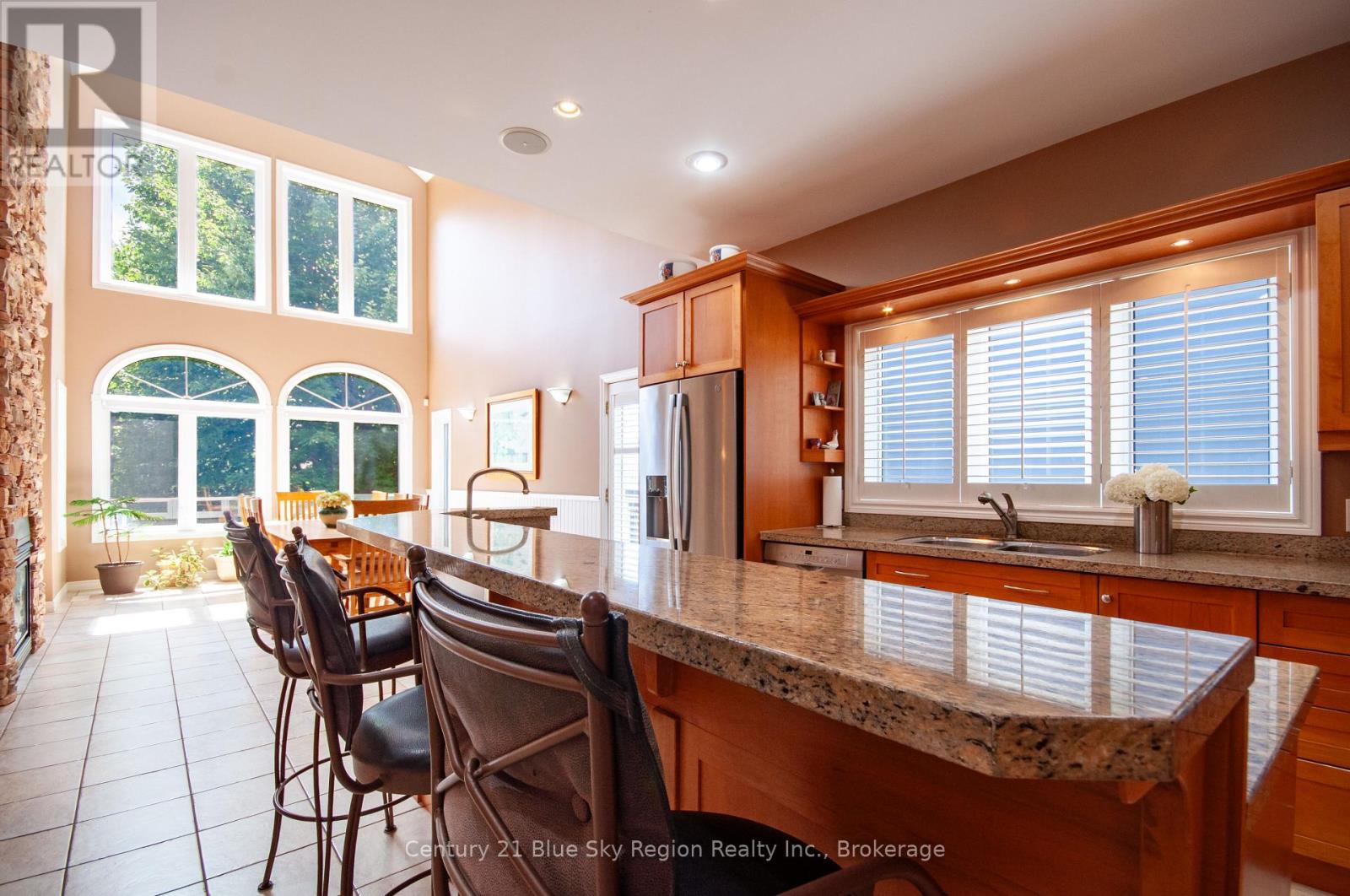 65 Marine Drive, Callander, Ontario  P0H 1H0 - Photo 18 - X12352822