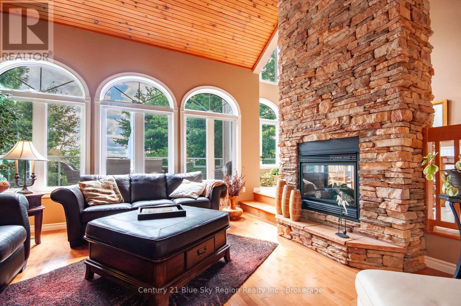 65 Marine Drive, Callander, Ontario  P0H 1H0 - Photo 8 - X12352822