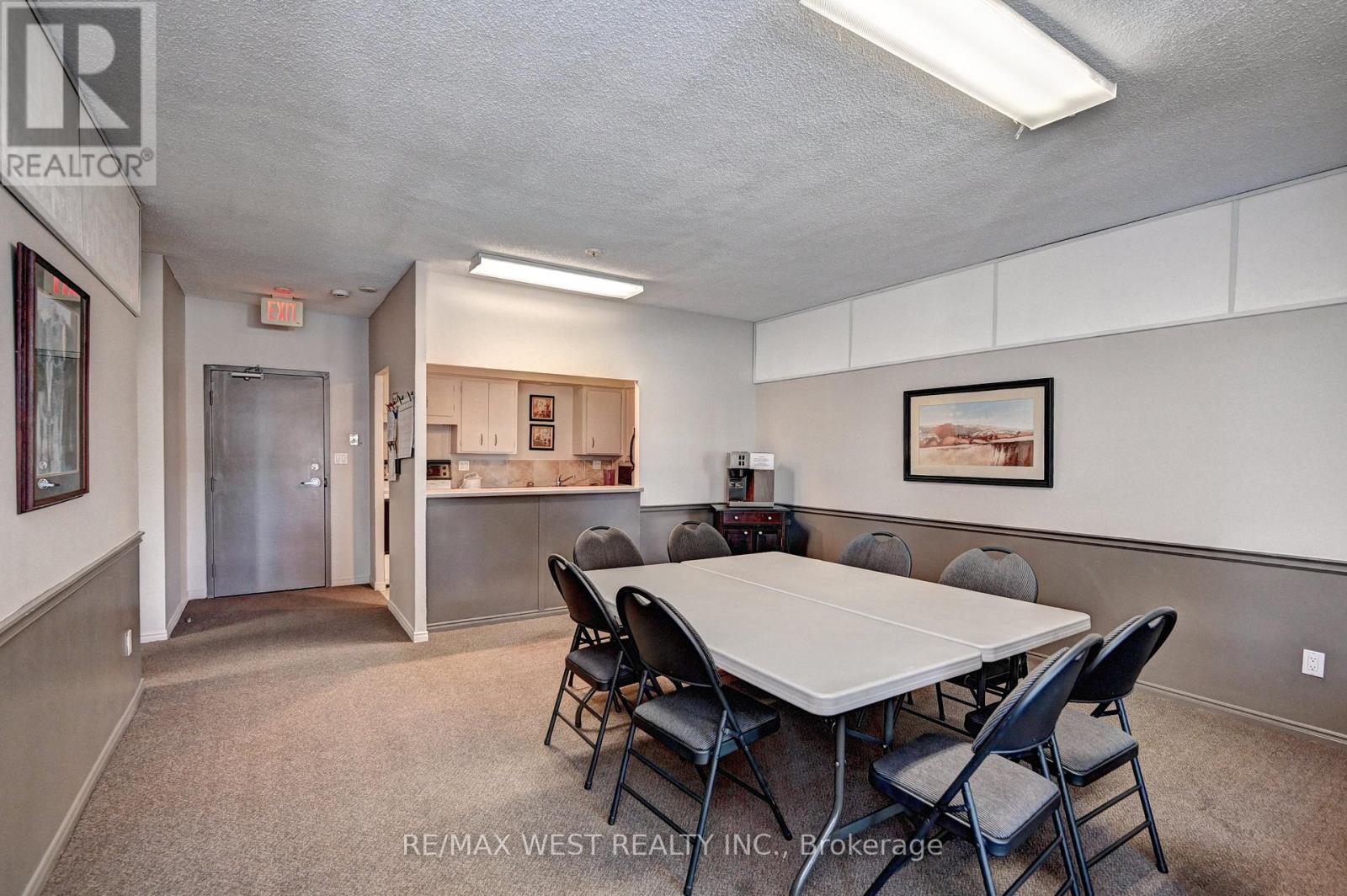 705 - 260 Sheldon Avenue N, Kitchener, Ontario  N2H 6P2 - Photo 38 - X12343832