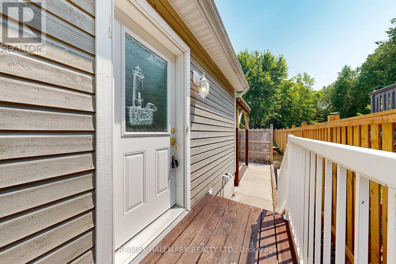 941 Lake Drive N, Georgina, Ontario  L4P 3E9 - Photo 27 - N12352665
