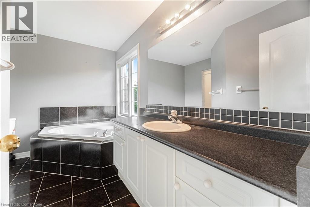 2499 Scotch Pine Drive, Oakville, Ontario  L6M 4C4 - Photo 24 - 40759518