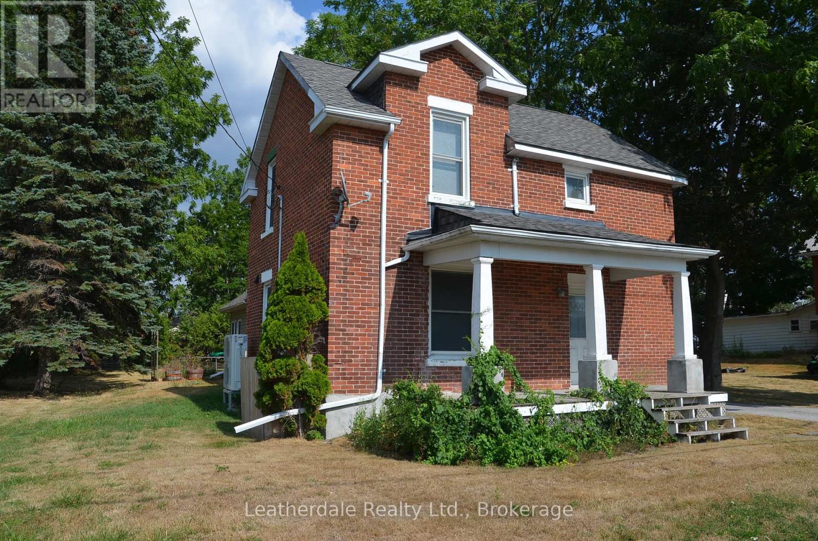 2347 Highway 12 Highway, Ramara, Ontario L0K 1B0 - Photo 1 - S12352815