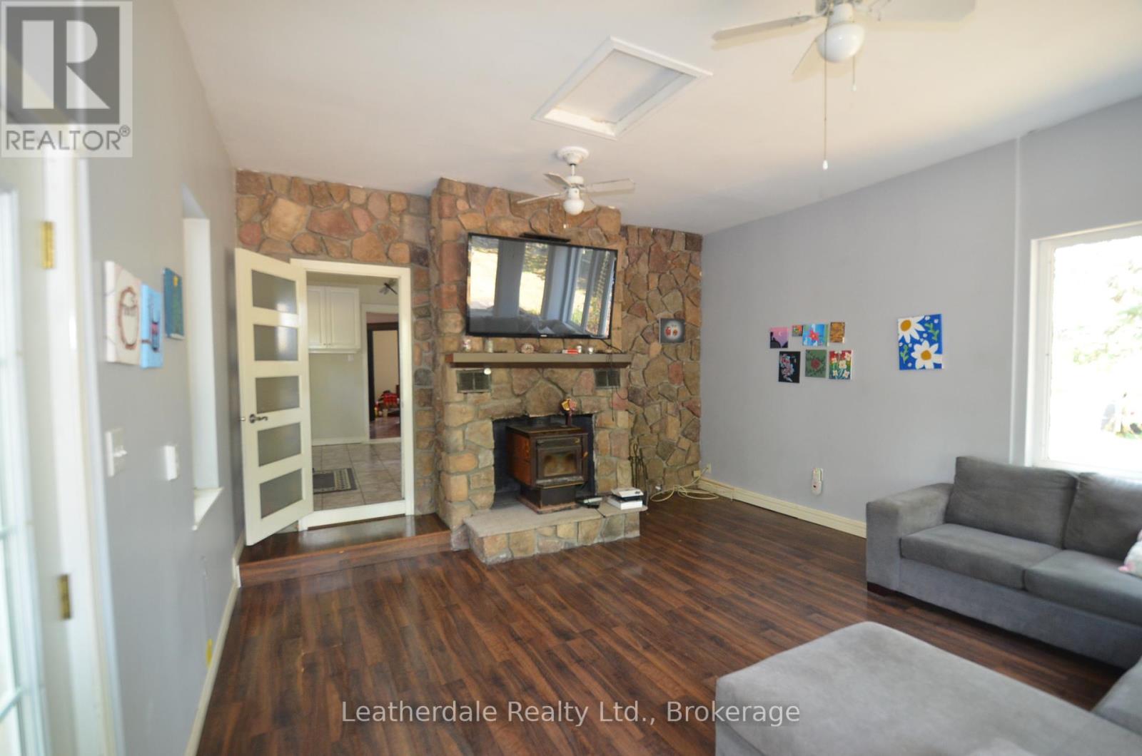 2347 Highway 12 Highway, Ramara, Ontario L0K 1B0 - Photo 11 - S12352815