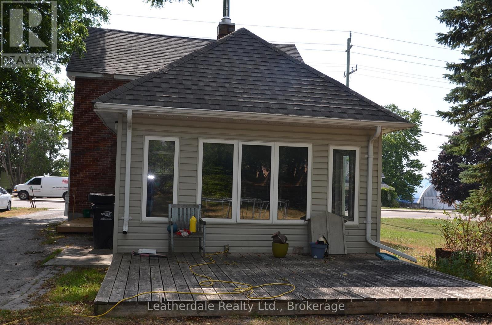 2347 Highway 12 Highway, Ramara, Ontario L0K 1B0 - Photo 4 - S12352815