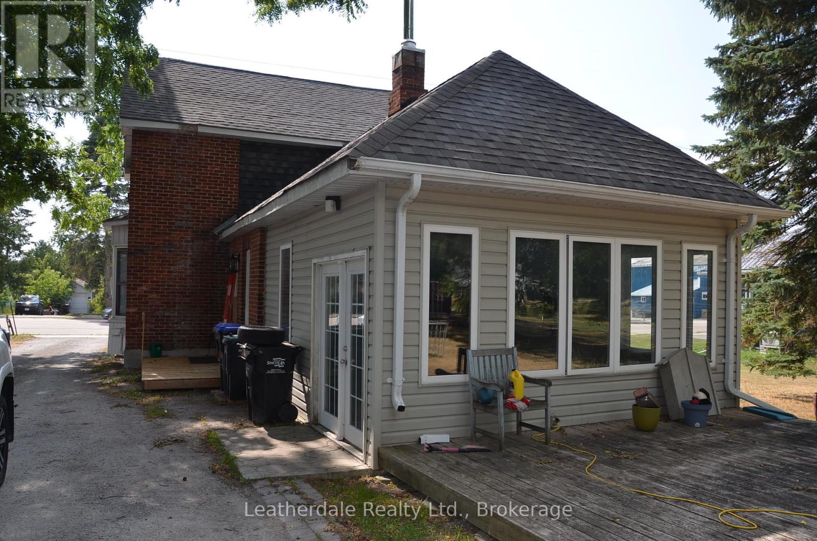 2347 Highway 12 Highway, Ramara, Ontario L0K 1B0 - Photo 5 - S12352815