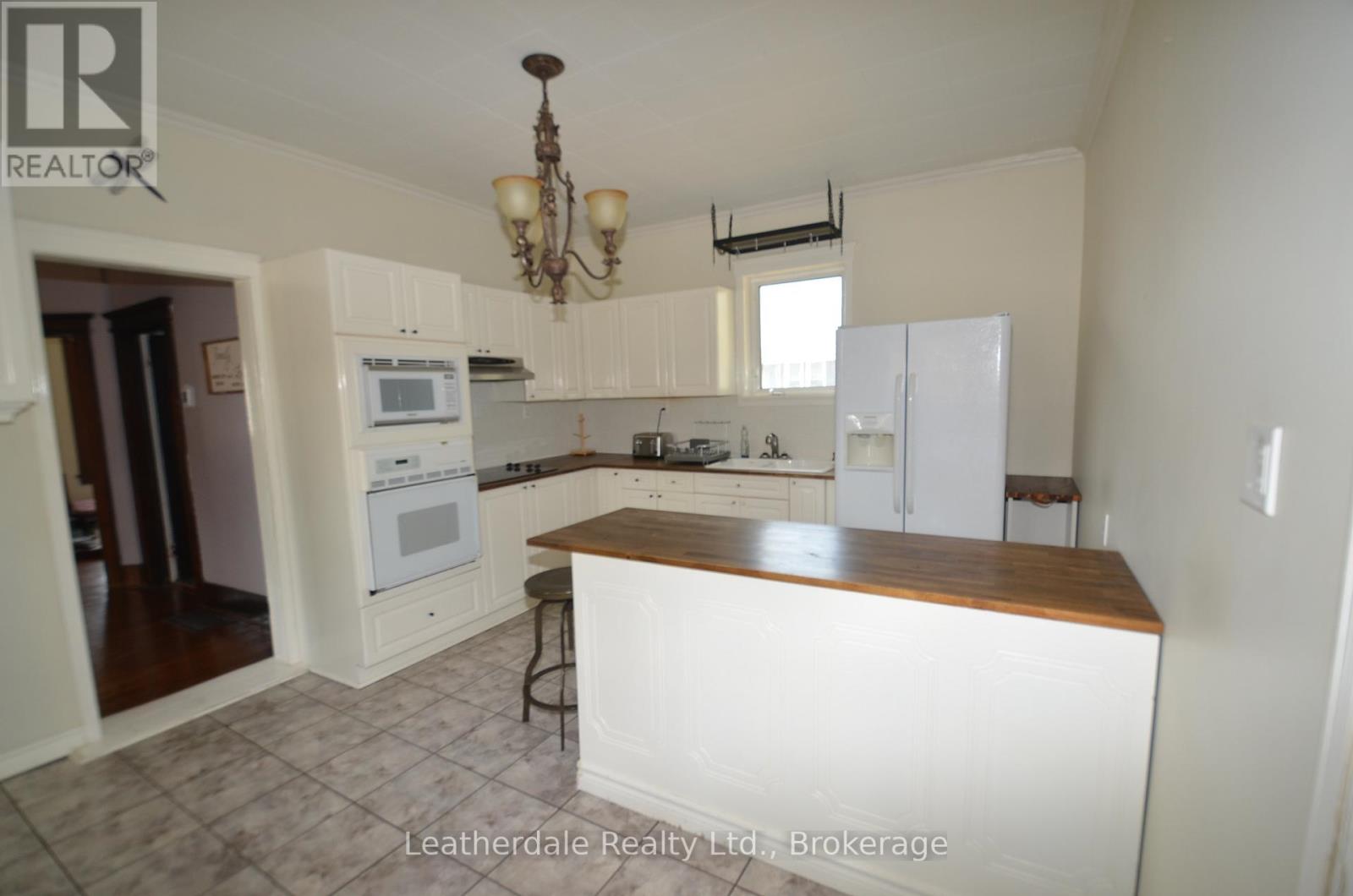 2347 Highway 12 Highway, Ramara, Ontario L0K 1B0 - Photo 7 - S12352815