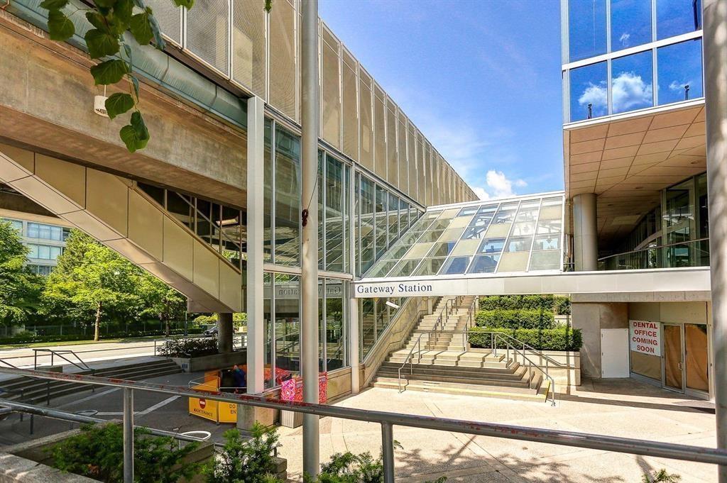 1907 10777 University Drive, Surrey, British Columbia  V3T 0E6 - Photo 3 - R3038488