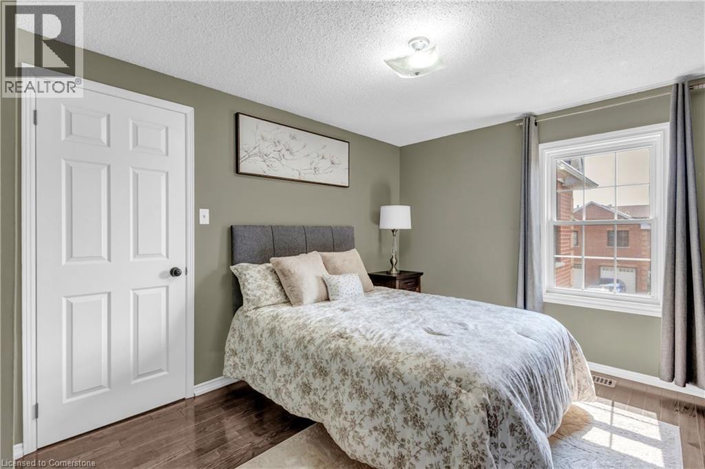 302 Wilkes Court Unit# 24, Aurora, Ontario  L4G 6G6 - Photo 17 - 40760500
