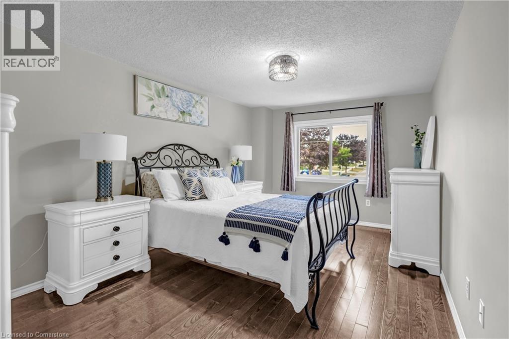 302 Wilkes Court Unit# 24, Aurora, Ontario  L4G 6G6 - Photo 22 - 40760500
