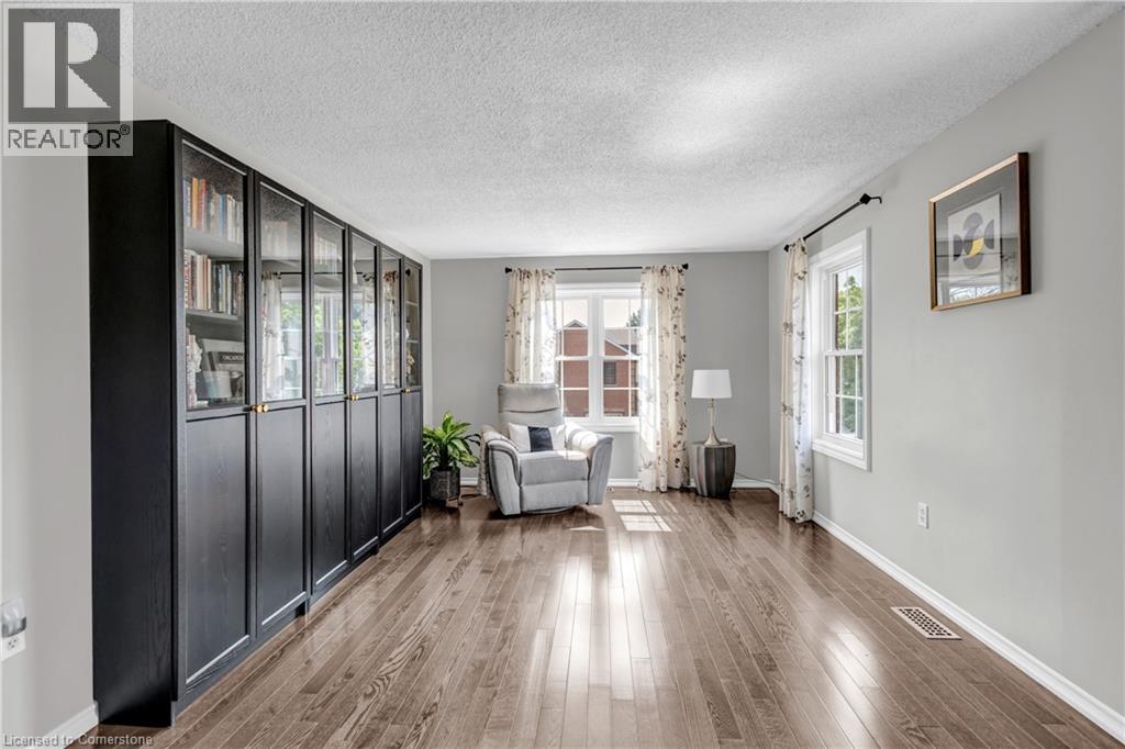 302 Wilkes Court Unit# 24, Aurora, Ontario  L4G 6G6 - Photo 14 - 40760500